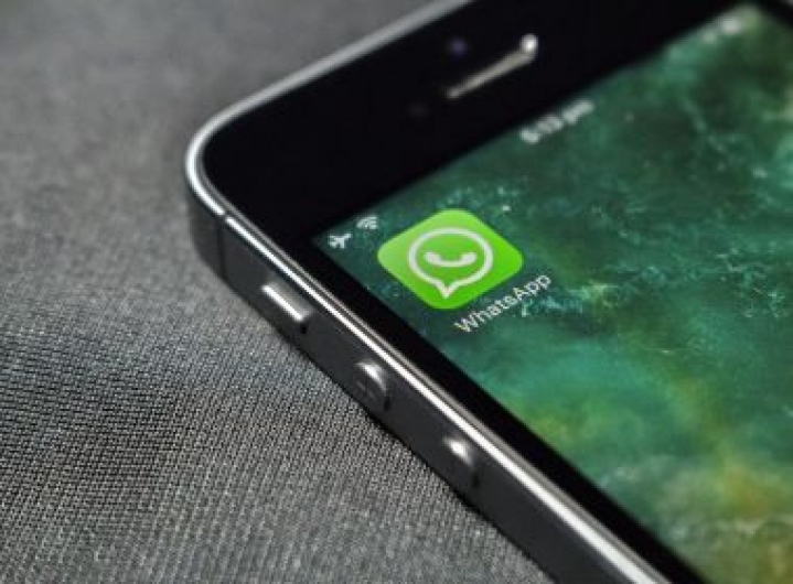 Após problema em computadores, app do Whatsapp também para de funcionar