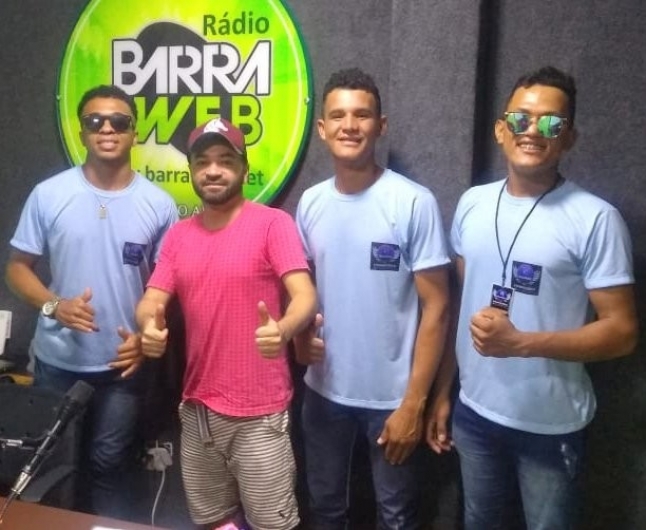 Programa Leo Lyma na Rádio Barra WEB recebe a Banda Harmonia de Luxo do município de TREMEDAL