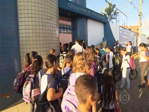 Licínio de Almeida: Alunos deixam rede 

particular para estudar em escola pública