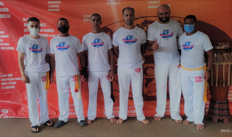 Abadá-Capoeira realiza batizado e troca de cordas em São João dos Britos com grande roda de capoeira