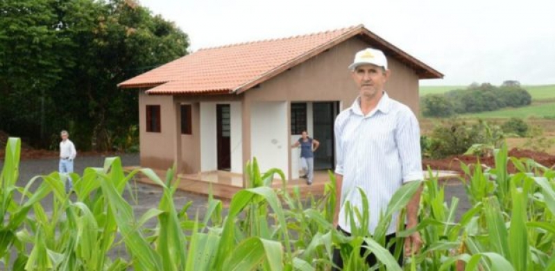 Produtores rurais podem ter financiamento pelo pronaf para habitação rural de até 50 mil