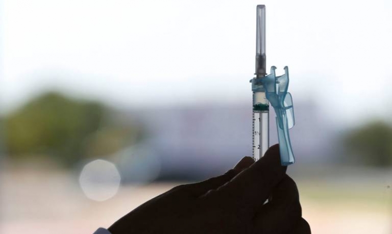 Adultos vacinados com Janssen terão de receber segunda dose contra a Covid-19, anuncia Queiroga
