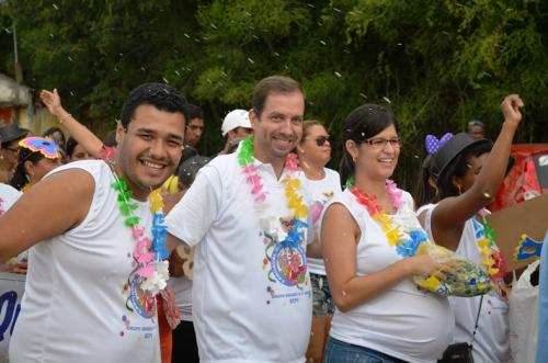 Carnaval da Melhor Idade promovido pelo CRAS 

anima a 3ª idade