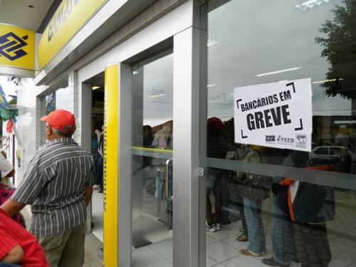 Banco do Brasil em greve por tempo 

ideterminado em Tremedal