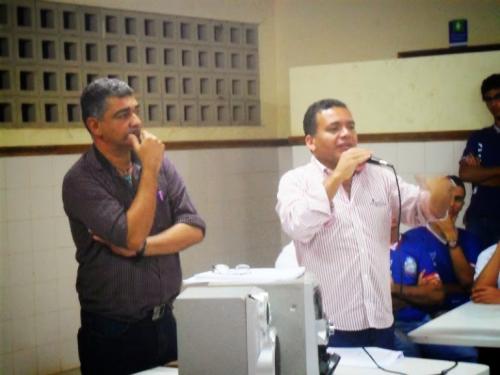Diretor da DIREC realiza audiência com alunos 

do Colégio Marieta
