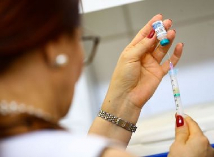 Líderes do G20 firmam compromisso de garantir acesso global a vacina contra Covid-19