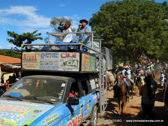 Cavalgada do Monteiro anima o povoado no domingo