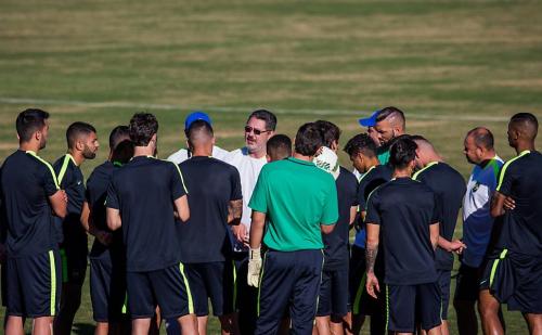 Seleção 

brasileira inicia seu caminho mais fácil na busca pelo inédito ouro