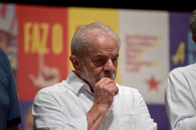 Enfrentando queda na popularidade, presidente Lula deve vir à Bahia nesta semana