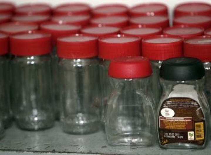 Hospitais baianos com Bancos de Leite pedem doação de frascos; saiba como ajudar