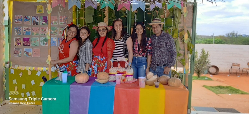 A Escola Municipal Santa Tereza II realiza atividades da cultura junina