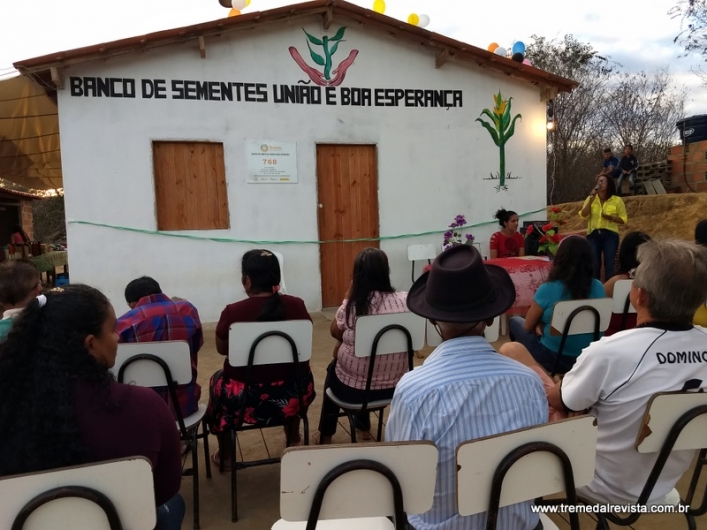 Comunidade Vereda de São Felipe inaugura sua Casa de sementes