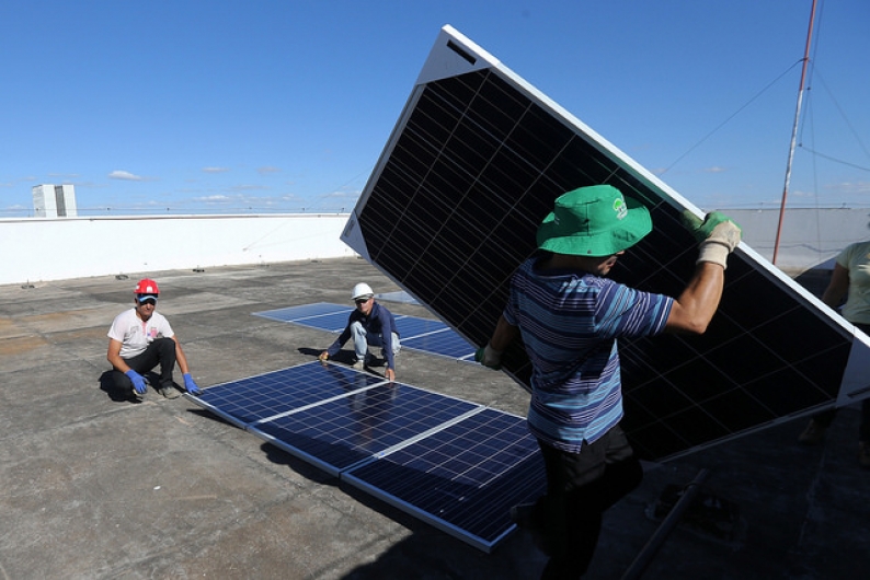 TCU determina fim de subsídio que beneficia geração solar distribuída