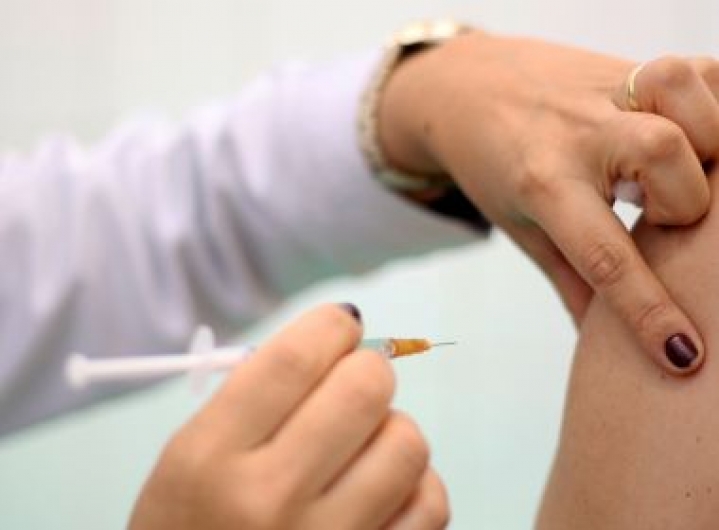 Governo brasileiro negocia terceiro lote de vacinas da Pfizer para 2022