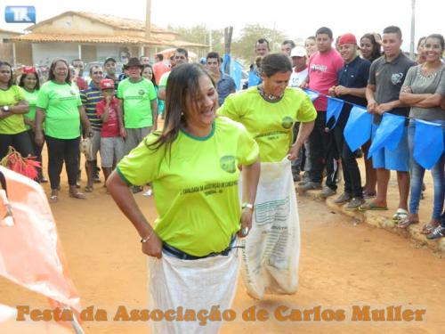Festa da 

Associação de Carlos Muller anima o povoado